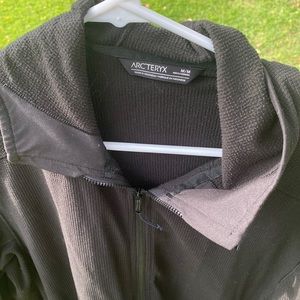 Men’ M Arc’Teryx Zip up Hoodie